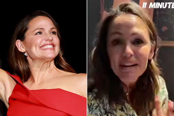 Jennifer Garner Leads Round of ’99 Bottles of Beer’ While Stuck in Elevator at Comic-Con San Diego