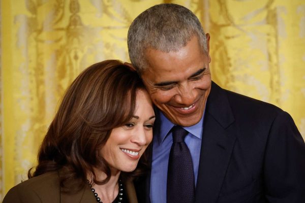 Barack and Michelle Obama Call Kamala Harris to Offer Their Endorsement: ‘It’s Time for Us to Rally’ (Video)