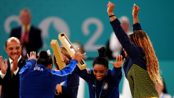 Simone Biles and Jordan Chiles honor Rebeca Andrade at the Women’s Floor Exercise Medal Ceremony
