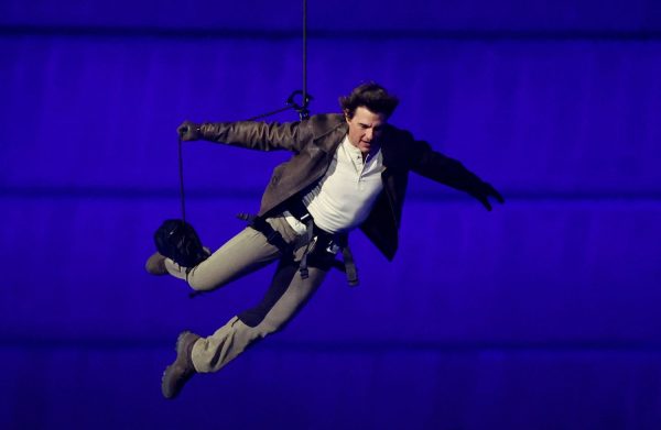 Tom Cruise Hands Paris Olympics Off to Los Angeles in Cross-Country, Skydiving Stunt at Closing Ceremony