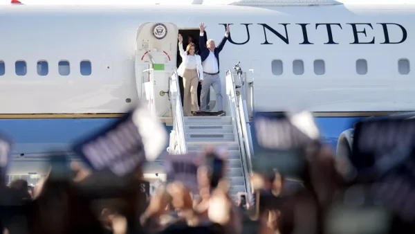 Stephen King reacts to Trump’s rant about Kamala Harris rally crowd size