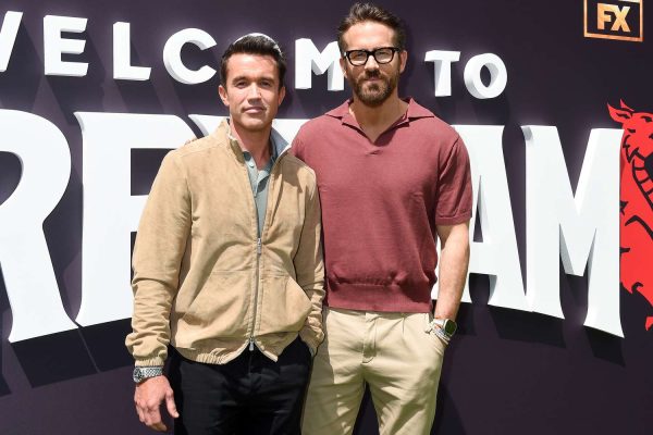 Ryan Reynolds Shares How ‘Darling’ Friend Rob McElhenney Helped Him Through ‘Stressful’ Deadpool Shoot